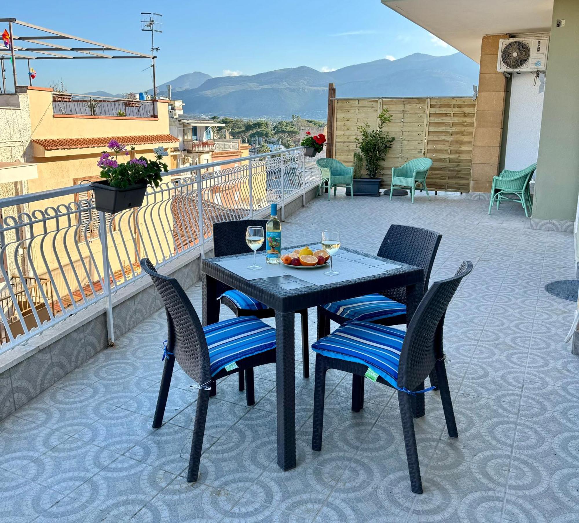 Mondello Sunsea House Lägenhet Exteriör bild